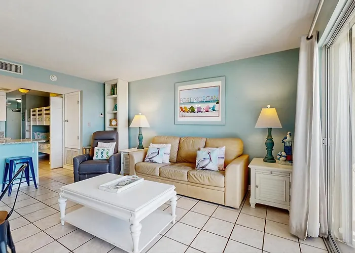 Plantation Palms 6305